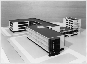 Modell des Bauhausgebäudes Dessau, Nachbau, Maßstab 1:100