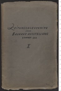 Walter Gropius: Zeitungsarchiv. Ausstellung Bauhaus Weimar 1923. Mappe II